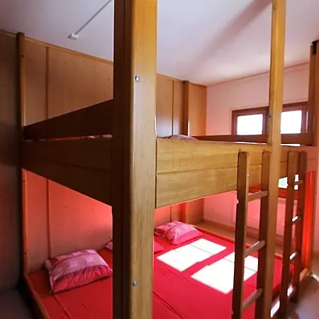 Maison De Montagne De Bretaye Acces Par Le Train Arret Bouquetin *