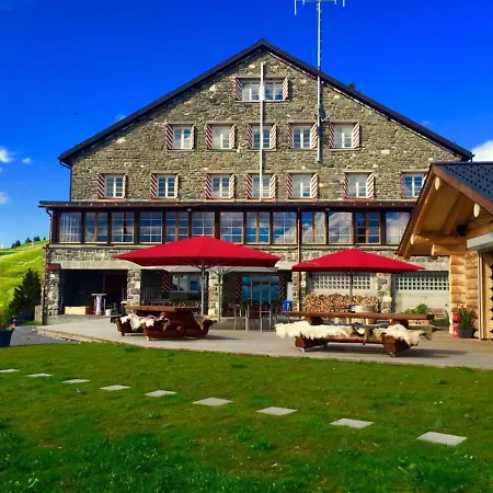 Hotel Maison De Montagne De Bretaye Acces Par Le Train Arret Bouquetin *