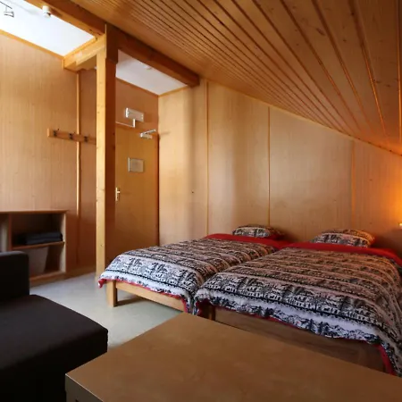 Maison De Montagne De Bretaye Acces Par Le Train Arret Bouquetin فيلرز سور اولون