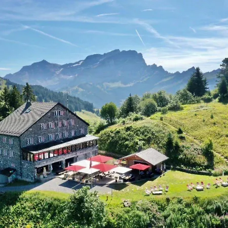 Maison De Montagne De Bretaye Acces Par Le Train Arret Bouquetin